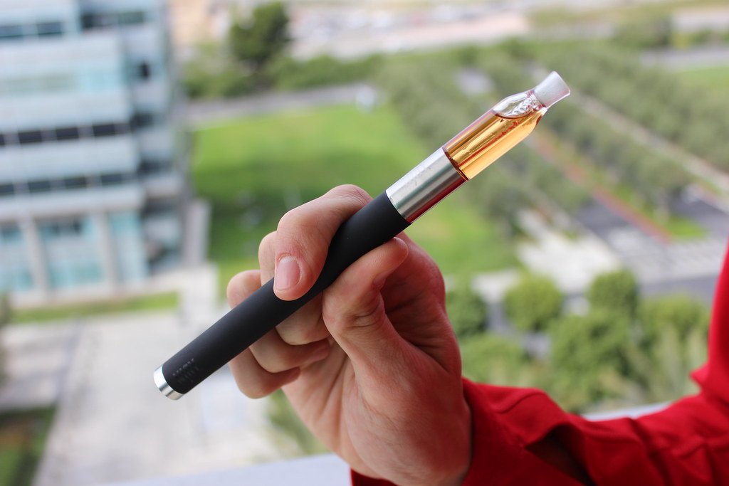 How to use a vape pen